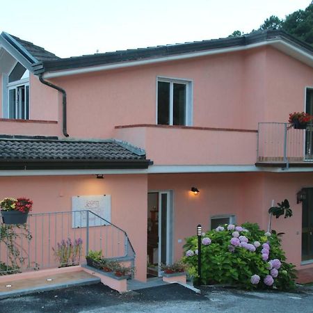 B & B La Marmifera カッラーラ エクステリア 写真